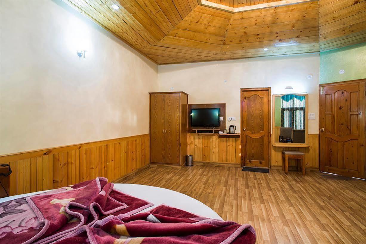 Village Live In Resort Chail Εξωτερικό φωτογραφία